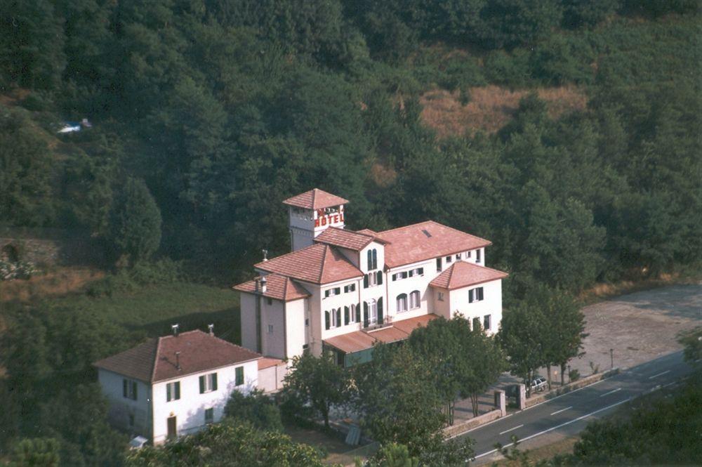 Albergo Ristorante Turchino Campo Ligure Esterno foto