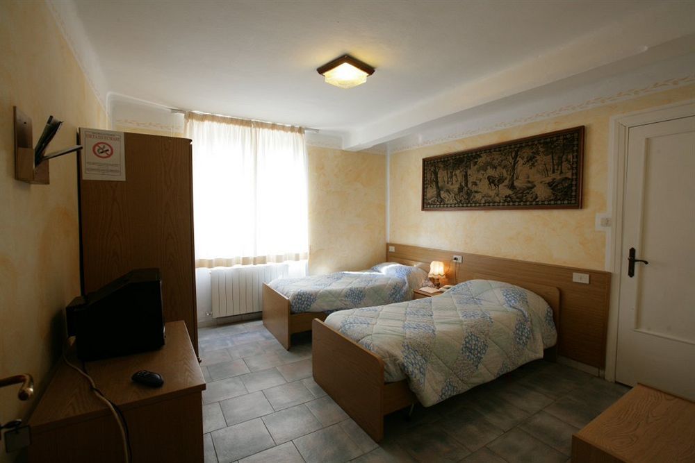 Albergo Ristorante Turchino Campo Ligure Esterno foto