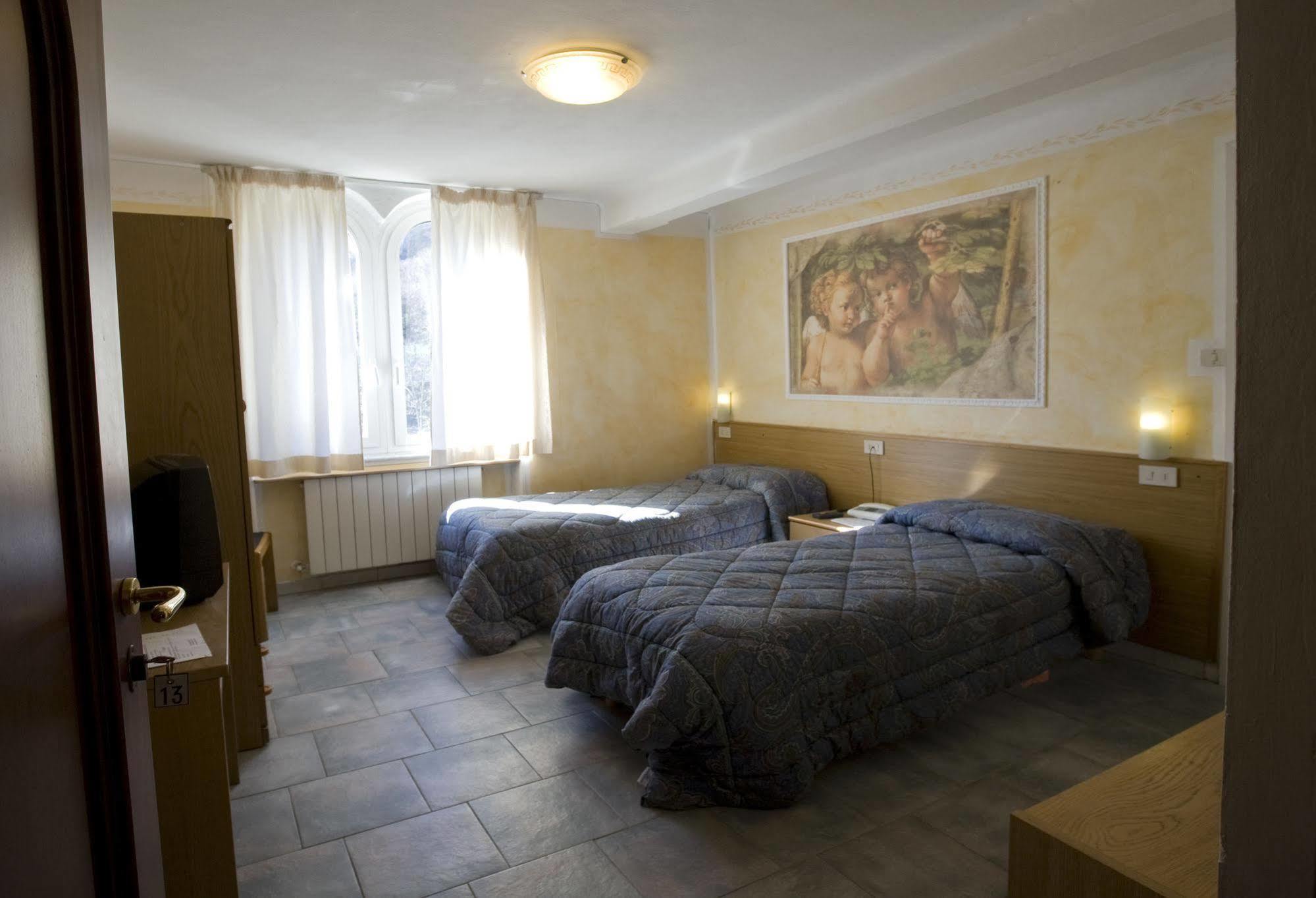Albergo Ristorante Turchino Campo Ligure Esterno foto