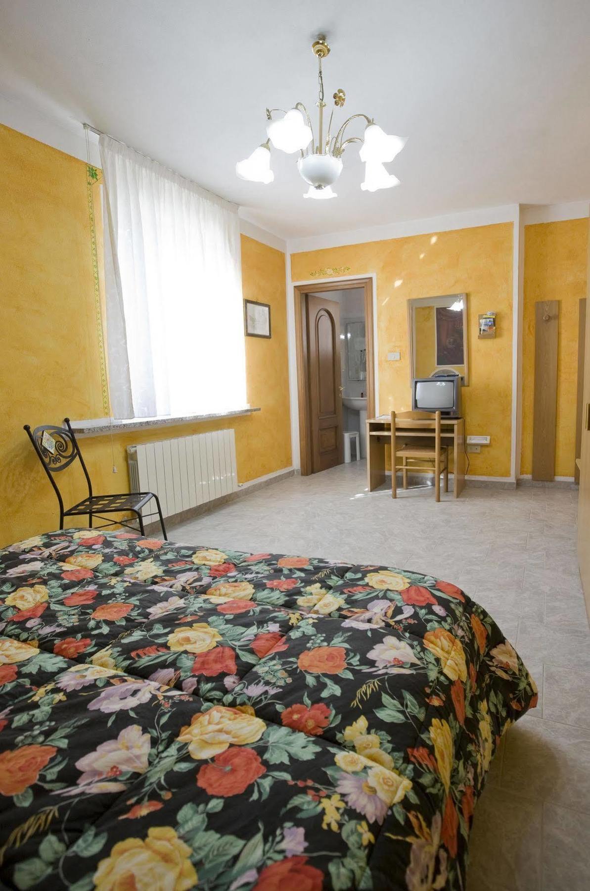 Albergo Ristorante Turchino Campo Ligure Esterno foto